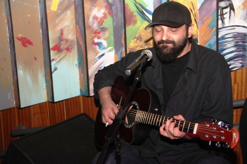 JLP Show Live at Vivid Bar Lounge